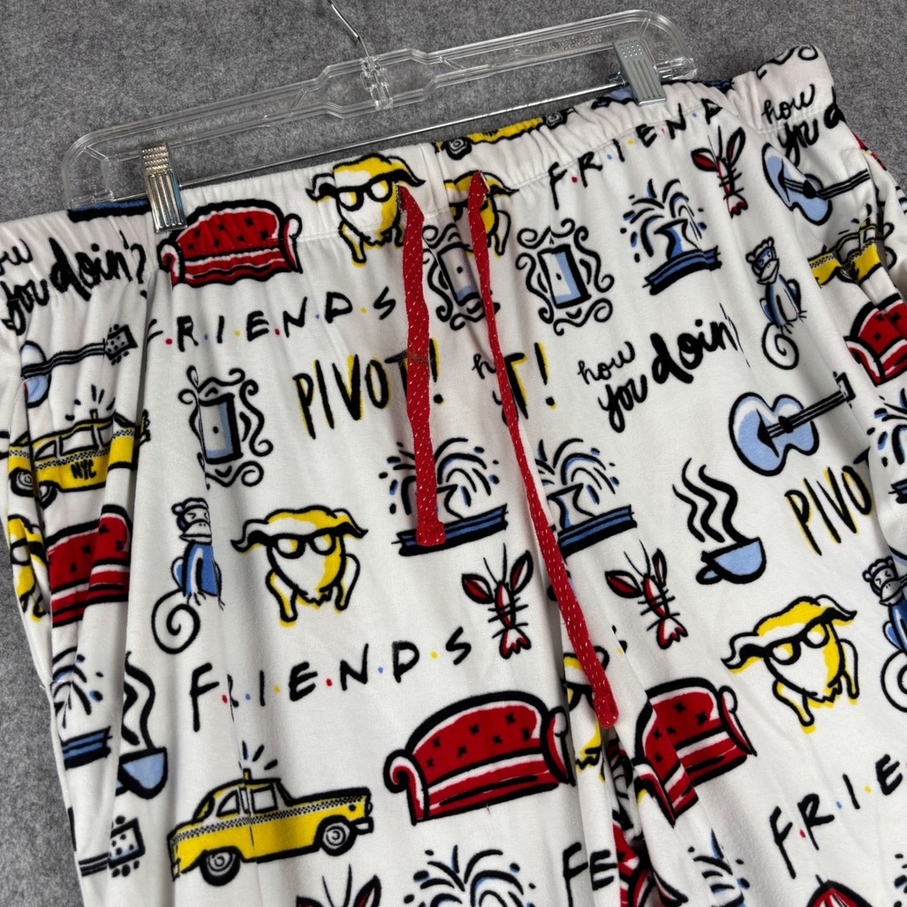 Friends TV Show Pajama Pants Womens XL 16-18 Plush Fleece NWOT